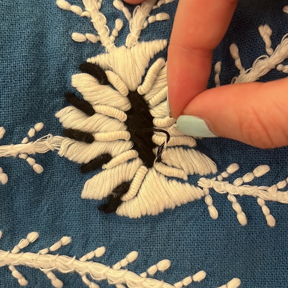 Piper Embroidered Top - Picture 7 of 7